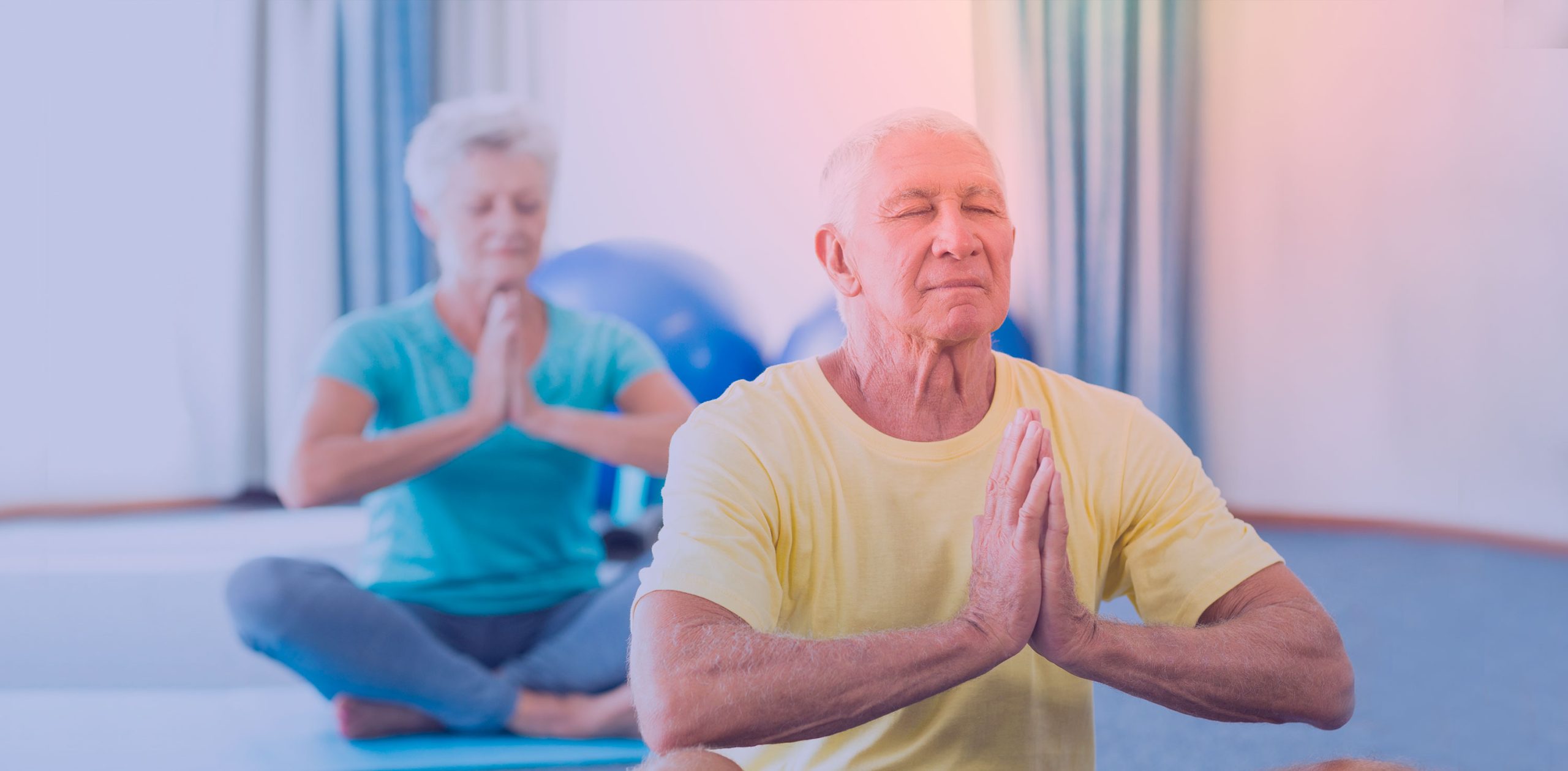 6 beneficios del yoga para la tercera edad