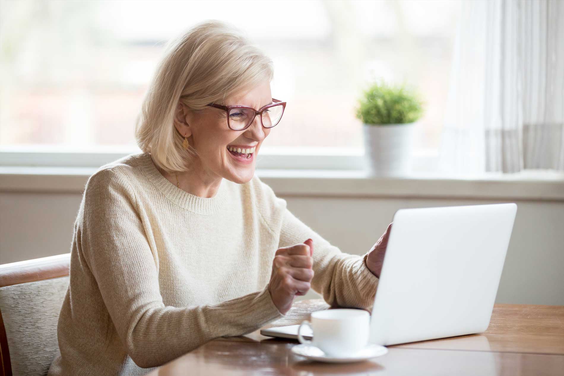 Bono para pensionados y jubilados: conoce las opciones disponibles