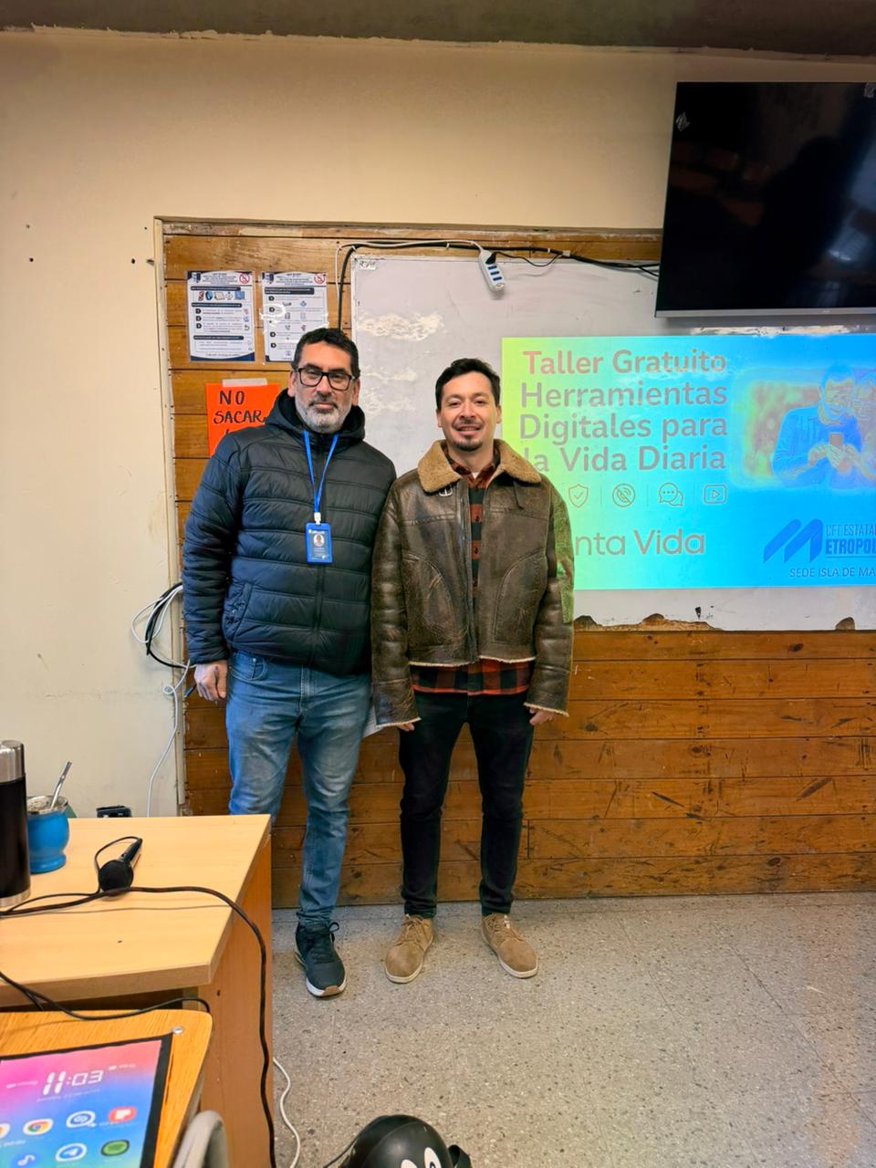 Jornada de inclusión digital para personas mayores en Isla de Maipo